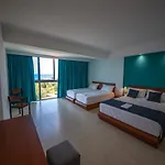 Hotel Borshi
