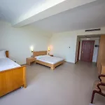 Hotel Borshi Borsh