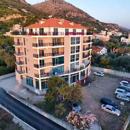 Borshi Hotel