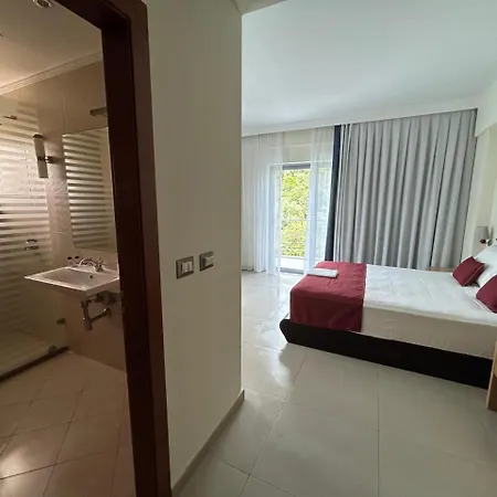 Borshi Hotel Borsh