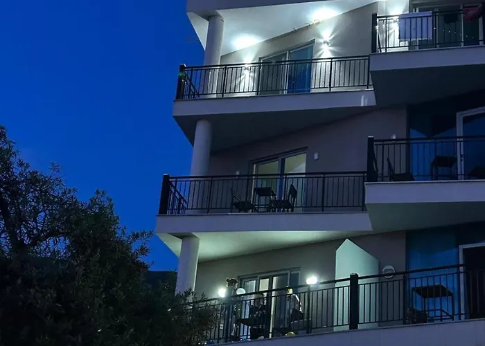 Borshi Hotel