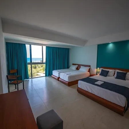 Hotel Borshi