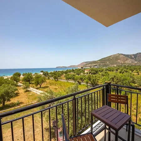Borshi Hotel 3*